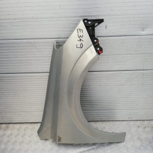 E349 PRAWY BŁOTNIK OPEL ASTRA 2006-
