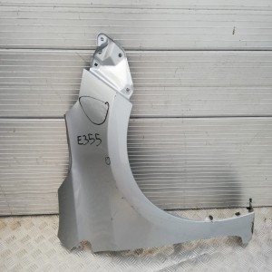 E355 PRAWY BŁOTNIK TOYOTA COROLLA E16 E17 2013- 