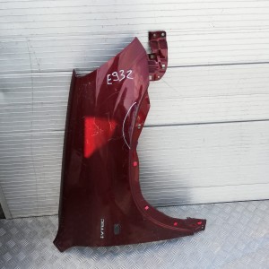 E932 PRAWY BŁOTNIK HONDA CRV 2001-06