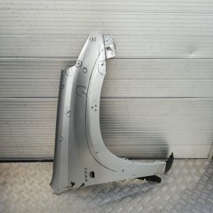 F33/H190/H202/H207/H791 PRAWY BŁOTNIK TOYOTA RAV-4 IV 2000-05