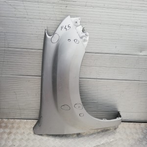 F45 PRAWY BŁOTNIK ISUZU D-MAX 2012-