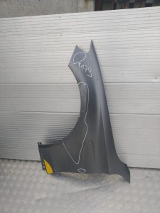 F179/H509 LEWY BŁOTNIK MERCEDES W205 AMG