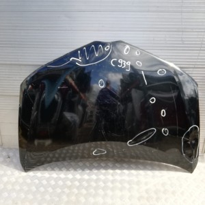 C939/D677  MASKA TOYOTA AURIS II 2012-