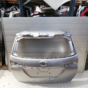 D16 KLAPA TOYOTA CRUSADE FORTUNER