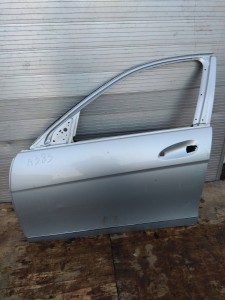 A383/D512/G409 DRZWI MERCEDES W204 LEWE PRZÓD