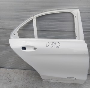 D312 MERCEDES W205 PRAWY TYŁ DRZWI  