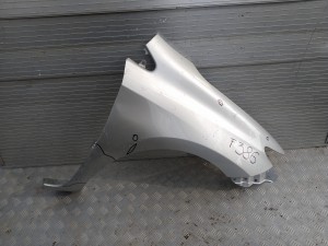 F386 TOYOTA AURIS 2012 II BŁOTNIK PRAWY