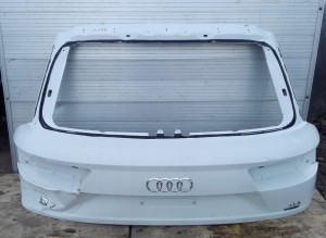 A178 KLAPA AUDI Q7 4M0 2016-2012