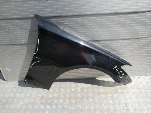 F463 PRAWY BŁOTNIK HYUNDAI GENESIS 2015-