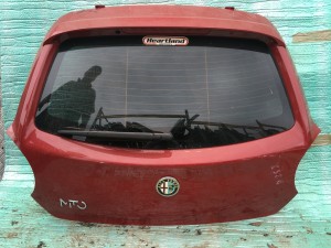 B174 ALFA Romeo MITO KLAPA BAGAŻNIKA Z SZYBĄ
