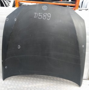 D589  MASKA BMW