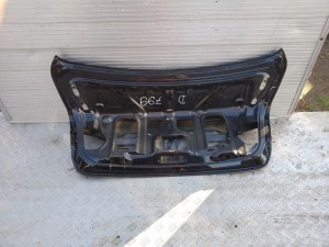 D799 KLAPA BAGAŻNIKA BMW F30