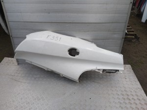 F331 MC LAREN MP-4  12C  LEWY TYŁ BŁOTNIK