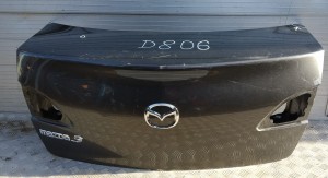 D806 KLAPA MAZDA III 3 2008