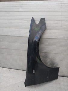 B521/A998/H716 BMW E46 LIFT BŁOTNIK PRZEDNI PRZÓD PRAWY