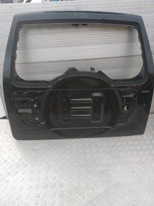 G134 MITSUBISHI PAJERO 4  KLAPA BAGAZNIKA TYLNA