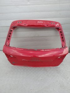G213 KLAPA BAGAŻNIKA  TYŁ AUDI A3 RS3 8V4