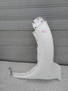  A459/H22/H119/H185/H398 BŁOTNIK LEWY HONDA HRV 2015-  HR-V
