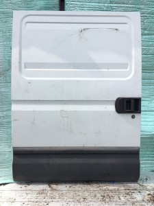 B289 Iveco Daily prawe drzwi przesuwne