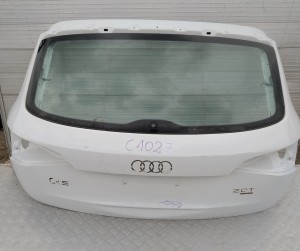 C1027 KLAPA AUDI Q5 8R0 KLAPA BAGAŻNIKA 