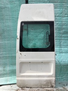 B287 Ford Transit T350 klapa bagażnika lewe drzwi