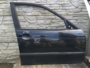 B218 BMW E46 PRAWY PRZÓD DRZWI