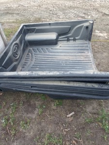 TOYOTA HILUX PAKA BAGAŻNIK SKRZYNIA WANNA