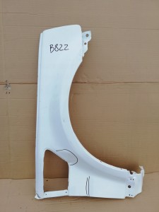B822 BŁOTNIK LAND ROVER LIFT SPORT 2009 - 2013