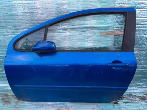 B68 Peugeot 307 LEWY PRZÓD DRZWI PRZEDNIE