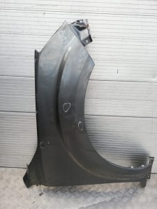 E133/E314/F878 PRAWY BŁOTNIK NISSAN NAVARA NP300 2015-